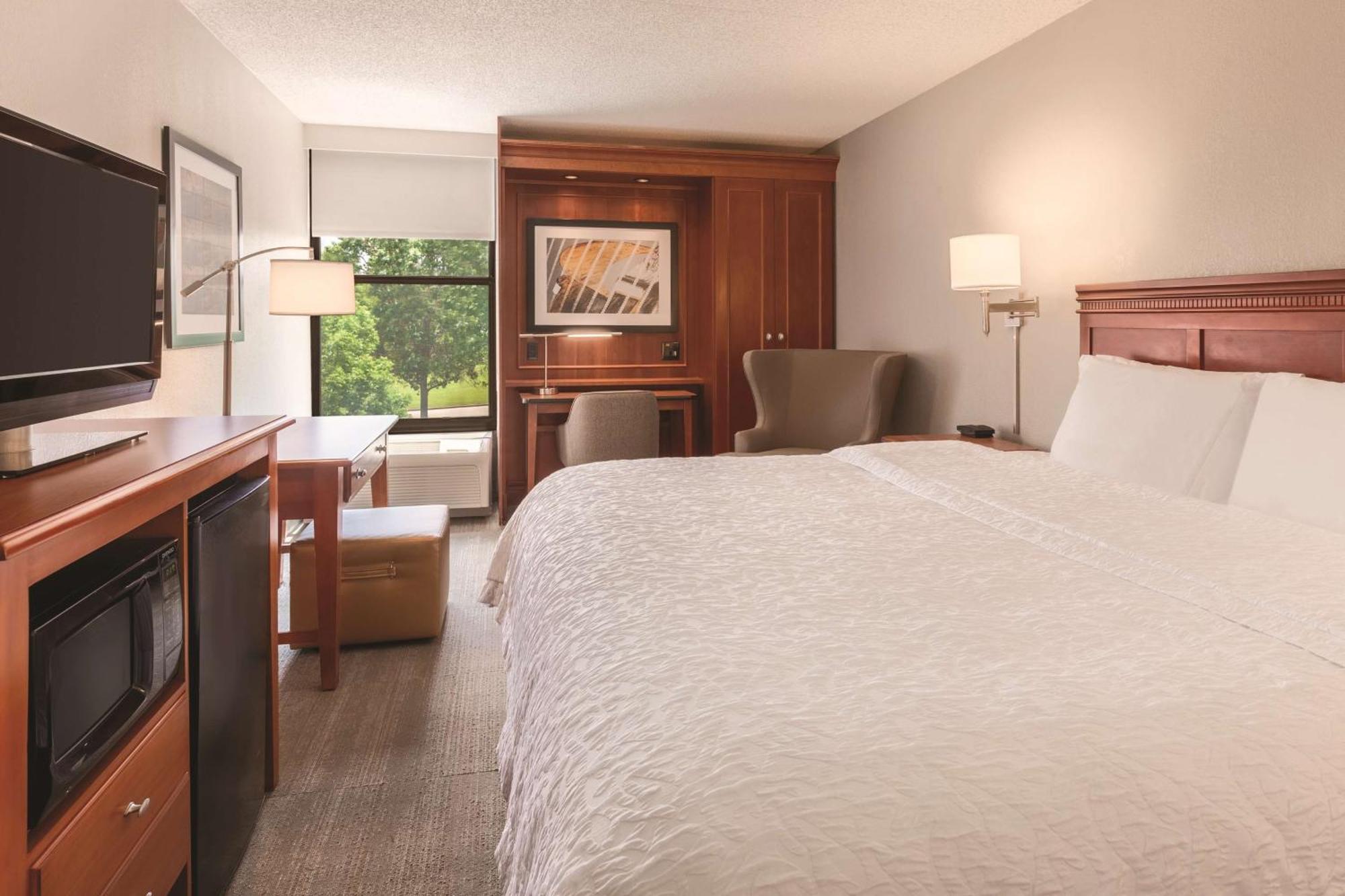 Hampton Inn Des Moines-Airport Exteriér fotografie